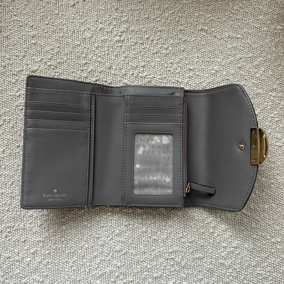Kate Spade Wallet - Picture 3 of 7